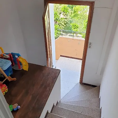 62 M2 1er Etage Avec Jardin Au Rdc * Saint-Génis