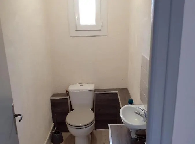 62 M2 1er Etage Avec Jardin Au Rdc شقة Saint-Génis