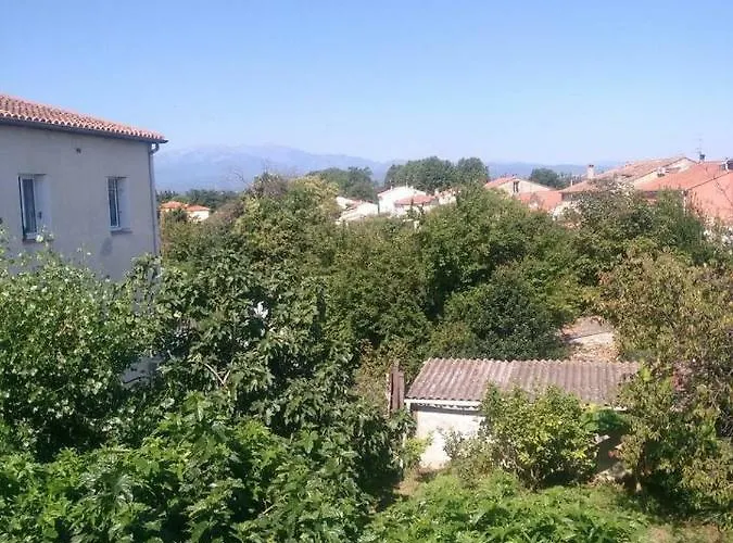 62 M2 1er Etage Avec Jardin Au Rdc