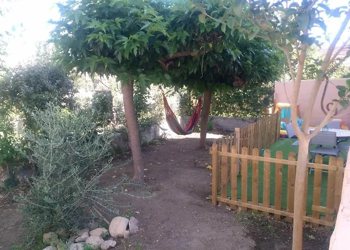 62 M2 1er Etage Avec Jardin Au Rdc شقة *